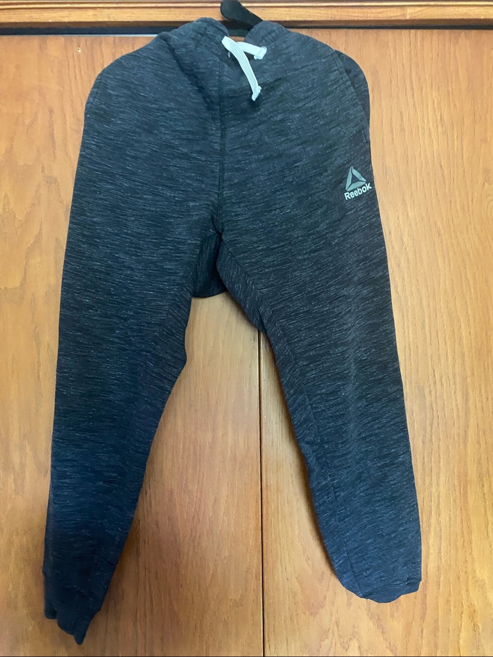 Reebok Men's Heather Charcoal Drawstring Joggers